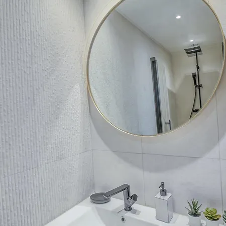 Centre-ville - Апартаменти *